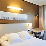 Parma Szálloda 2*