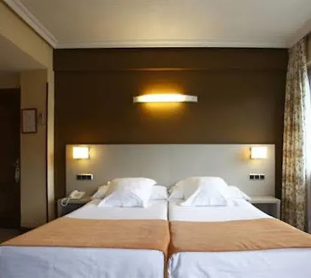 Hotel Parma 2* San Sebastian
